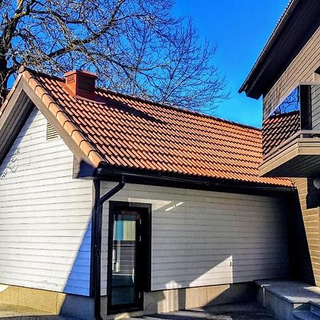 Guest House Bermuuda Apartment Пайде Екстериор снимка