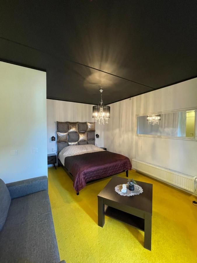 Guest House Bermuuda Apartment Пайде Екстериор снимка