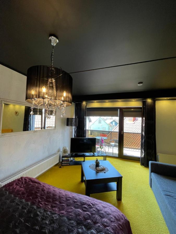 Guest House Bermuuda Apartment Пайде Екстериор снимка